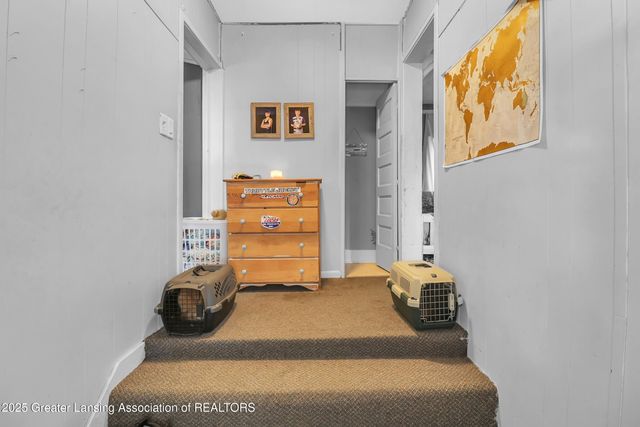 225 W Scott Street, Grand Ledge, MI 48837