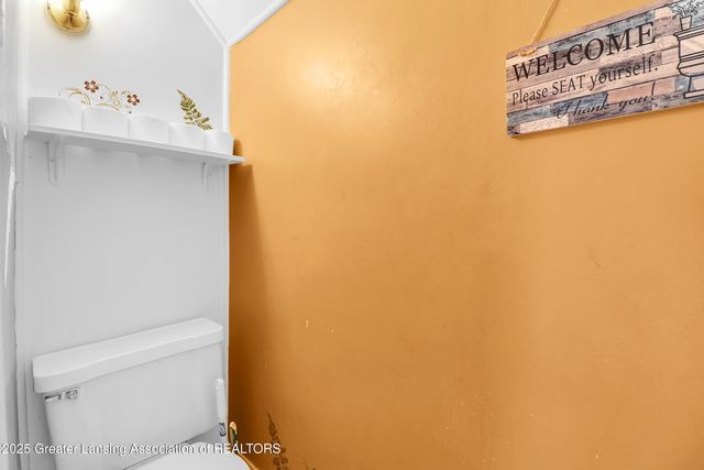 225 W Scott Street, Grand Ledge, MI 48837