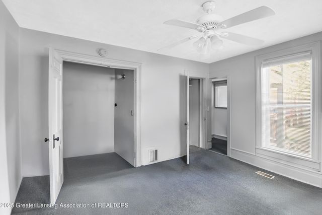 225 W Scott Street, Grand Ledge, MI 48837