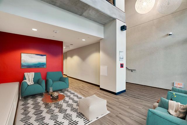 1853 Almaden Road 303, San Jose, CA 95125