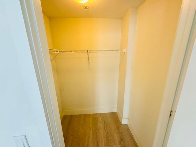 201 SW 17TH Road 603, Miami, FL 33129
