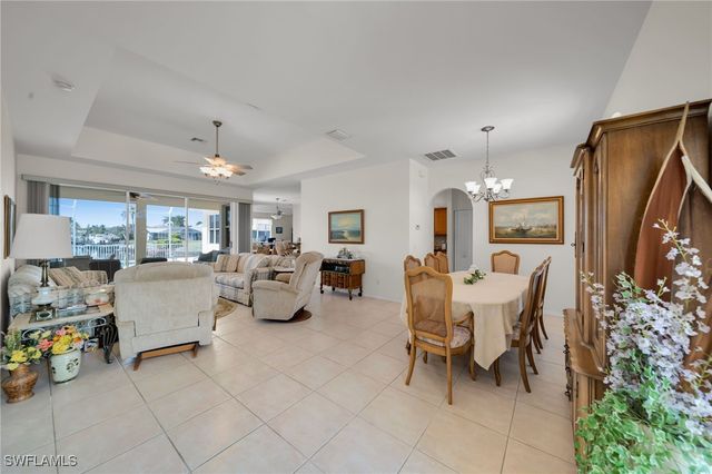 2010 SE 13th TER, Cape Coral, FL 33990
