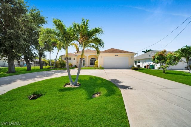 2010 SE 13th TER, Cape Coral, FL 33990