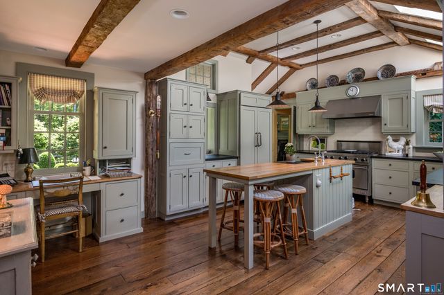 41 Joshua Lane, Lyme, CT 06371