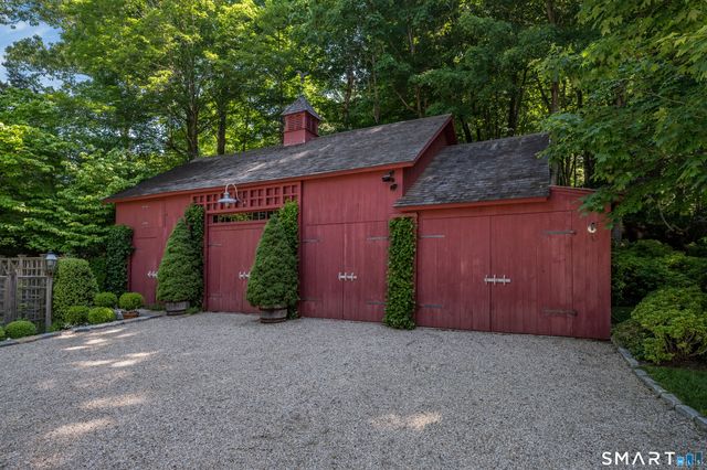 41 Joshua Lane, Lyme, CT 06371