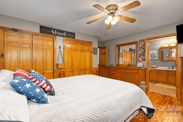 125 Harris Circle, Sylva, NC 28779