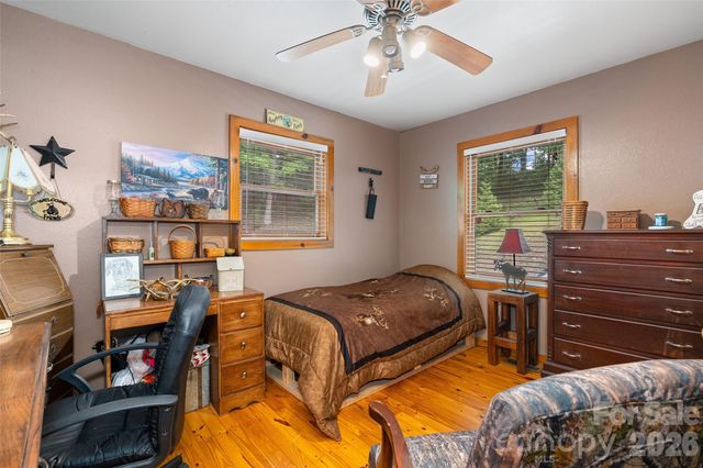 125 Harris Circle, Sylva, NC 28779