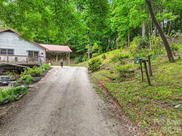 125 Harris Circle, Sylva, NC 28779