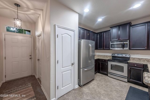 12252 BLACK WALNUT Court, Jacksonville, FL 32226