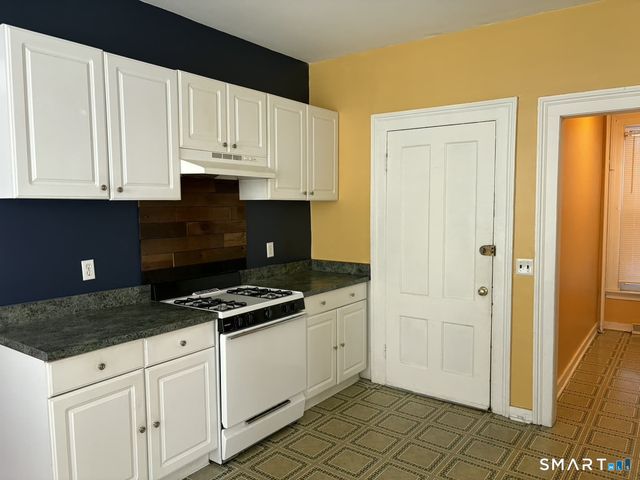 17 Pearl Street 1st Fl, New Haven, CT 06511