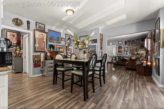 8438 Dexter Avenue, Detroit, MI 48206