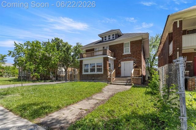 8438 Dexter Avenue, Detroit, MI 48206