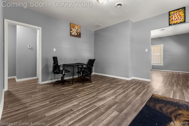 8438 Dexter Avenue, Detroit, MI 48206