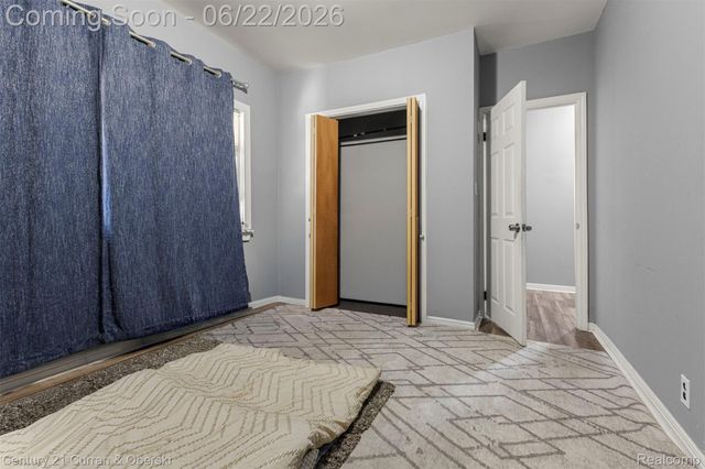 8438 Dexter Avenue, Detroit, MI 48206