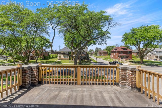 8438 Dexter Avenue, Detroit, MI 48206