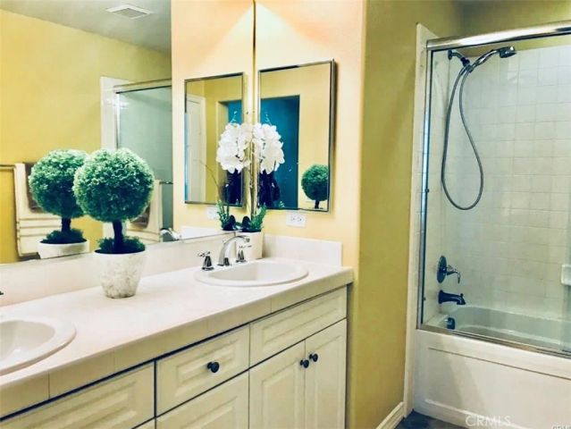 36 Vintage, Irvine, CA 92620