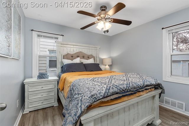 28965 Marquette Street, Garden City, MI 48135