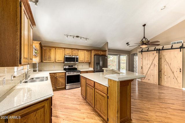 21524 N 66TH Lane, Glendale, AZ 85308