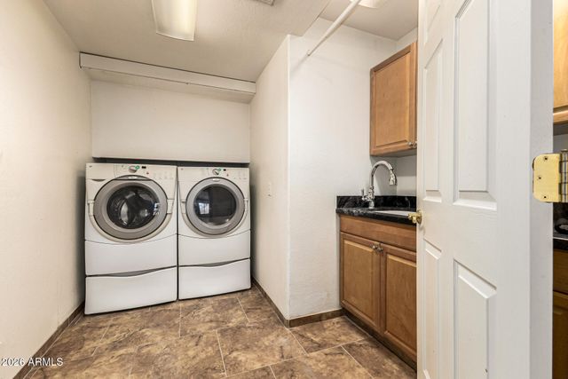 21524 N 66TH Lane, Glendale, AZ 85308