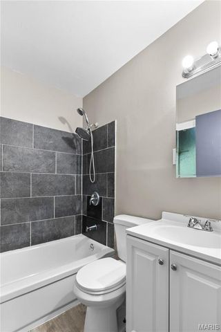 2025 Thunderbird Avenue, Florissant, MO 63033
