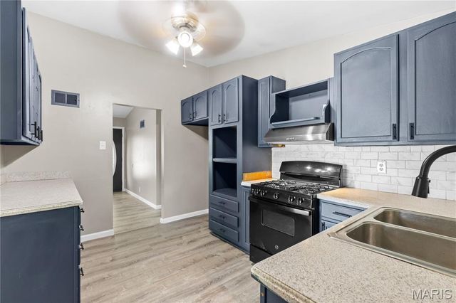 2025 Thunderbird Avenue, Florissant, MO 63033