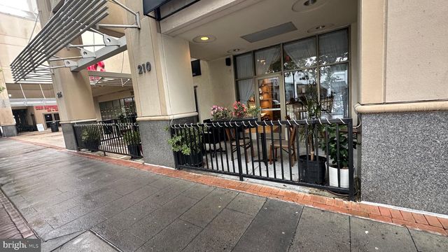 210 SWAMP FOX RD, Alexandria, VA 22314