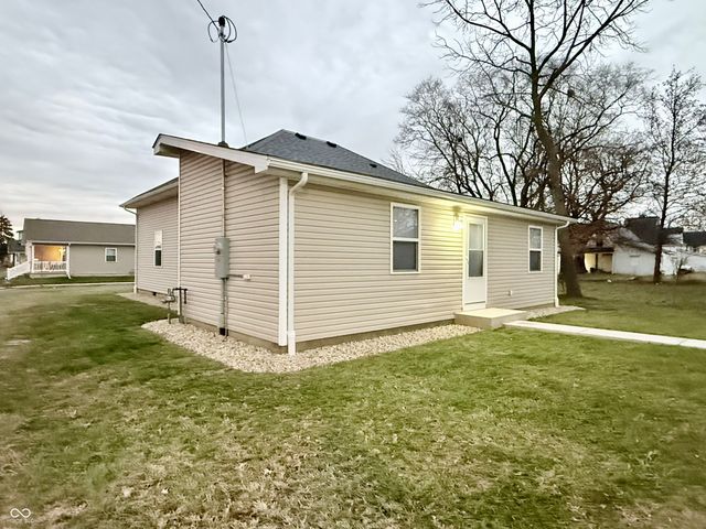 2803 E Lynn Street, Anderson, IN 46016