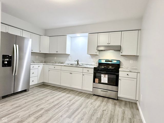 2803 E Lynn Street, Anderson, IN 46016