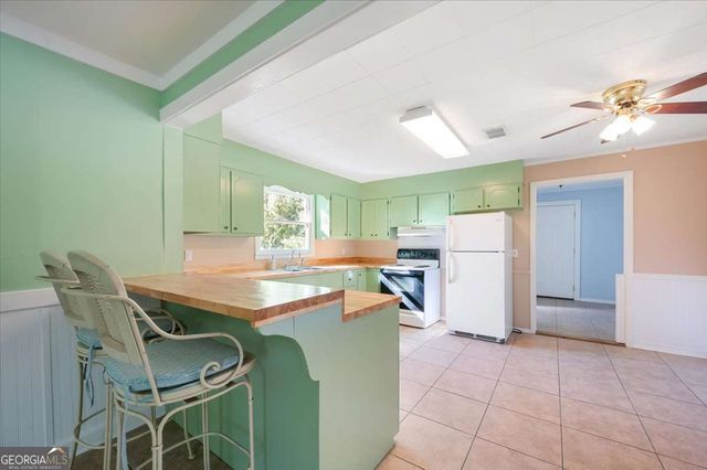 300 Colson Avenue, Woodbine, GA 31569