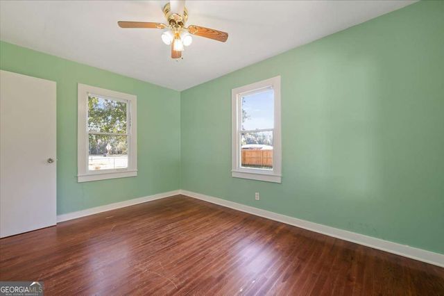 300 Colson Avenue, Woodbine, GA 31569