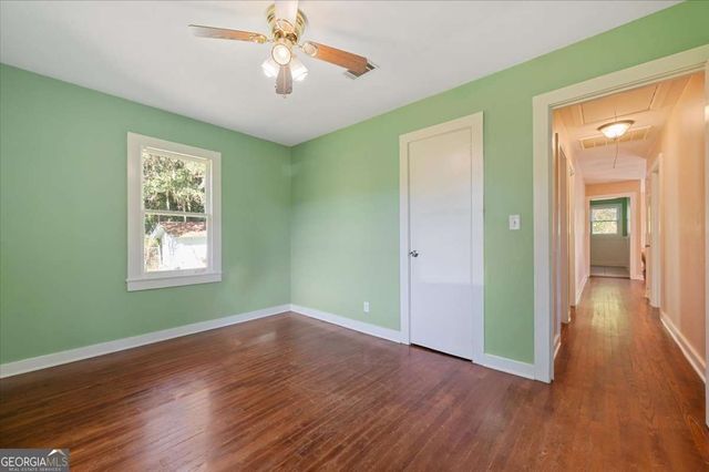 300 Colson Avenue, Woodbine, GA 31569