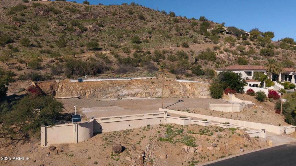 6418 E JOSHUA TREE Lane 2, Paradise Valley, AZ 85253 — photo 3