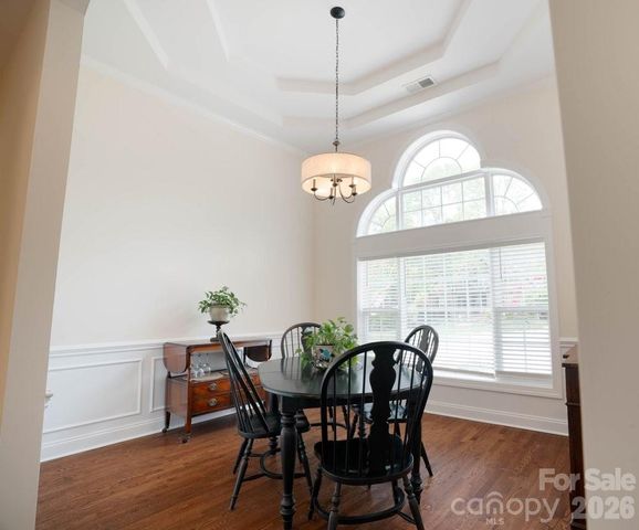 147 Honeysuckle Creek Loop, Mooresville, NC 28117