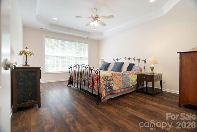 147 Honeysuckle Creek Loop, Mooresville, NC 28117