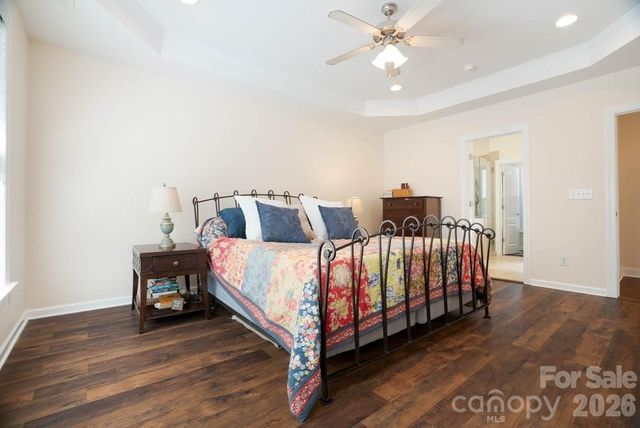 147 Honeysuckle Creek Loop, Mooresville, NC 28117
