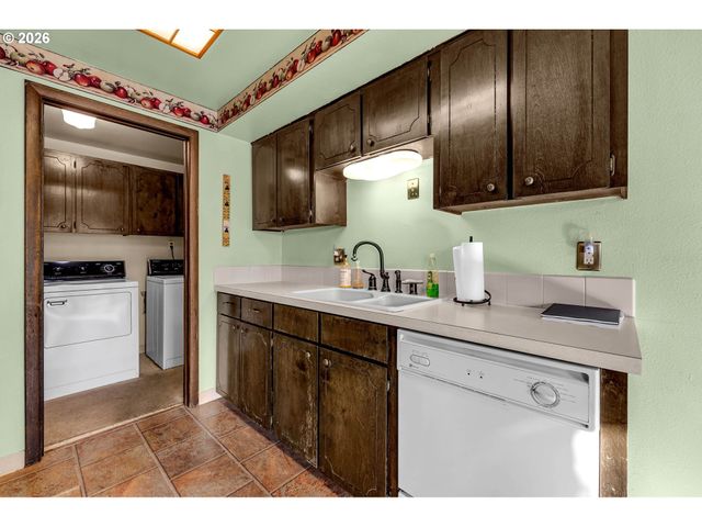 3702 Ne 45TH St 3702, Vancouver, WA 98661