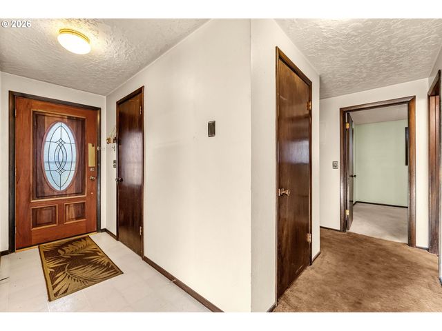 3702 Ne 45TH St 3702, Vancouver, WA 98661