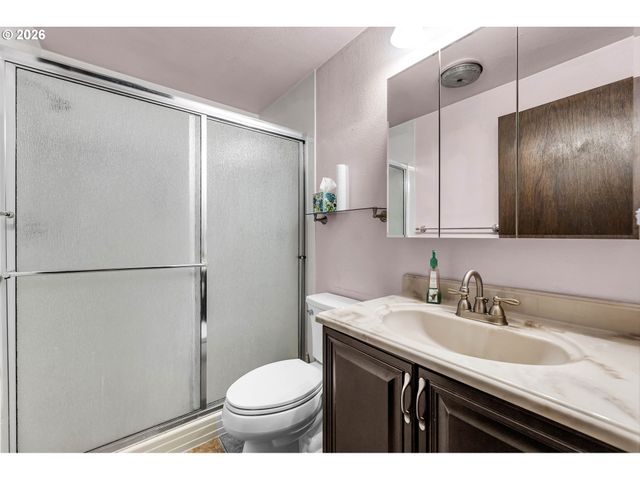 3702 Ne 45TH St 3702, Vancouver, WA 98661