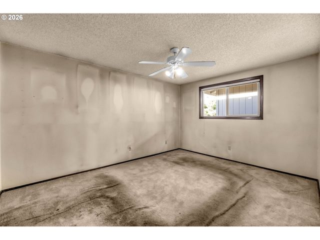 3702 Ne 45TH St 3702, Vancouver, WA 98661