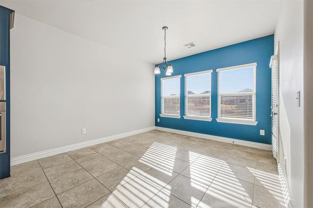 16205 Fair Winds Way, Edmond, OK 73013