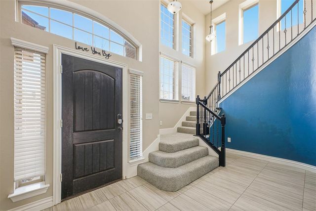 16205 Fair Winds Way, Edmond, OK 73013