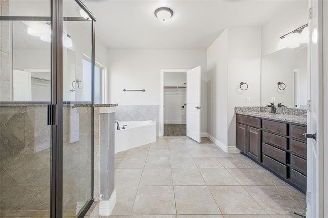 16205 Fair Winds Way, Edmond, OK 73013