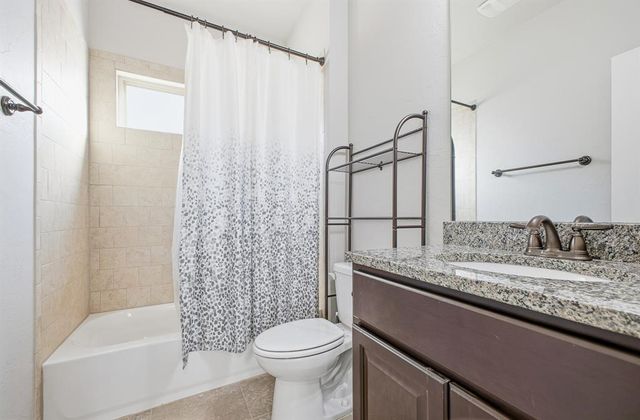 16205 Fair Winds Way, Edmond, OK 73013