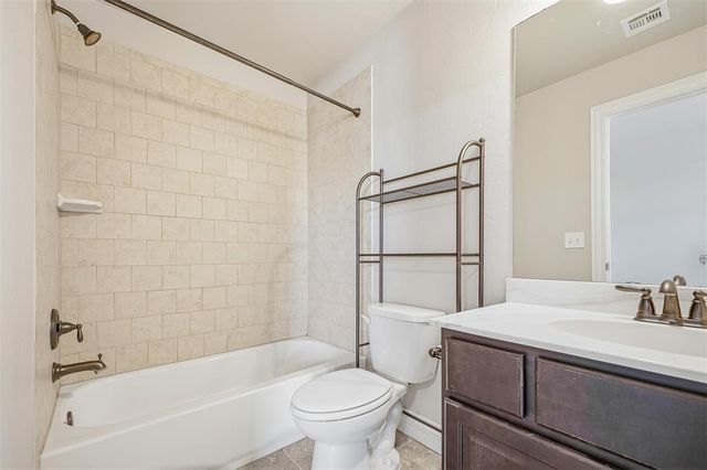 16205 Fair Winds Way, Edmond, OK 73013