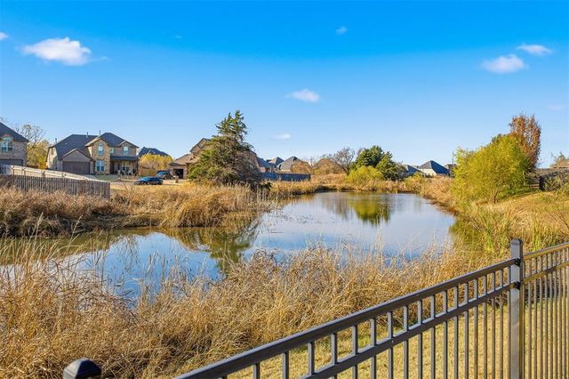 16205 Fair Winds Way, Edmond, OK 73013