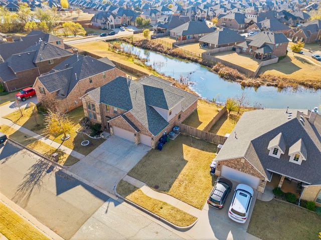 16205 Fair Winds Way, Edmond, OK 73013