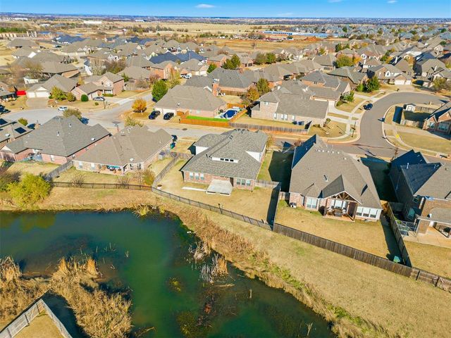 16205 Fair Winds Way, Edmond, OK 73013