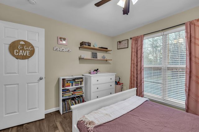 7999 Squirrel Wood Court, Ooltewah, TN 37363