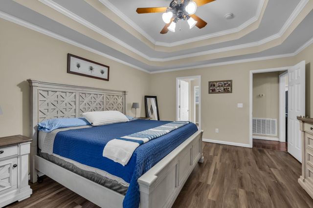 7999 Squirrel Wood Court, Ooltewah, TN 37363