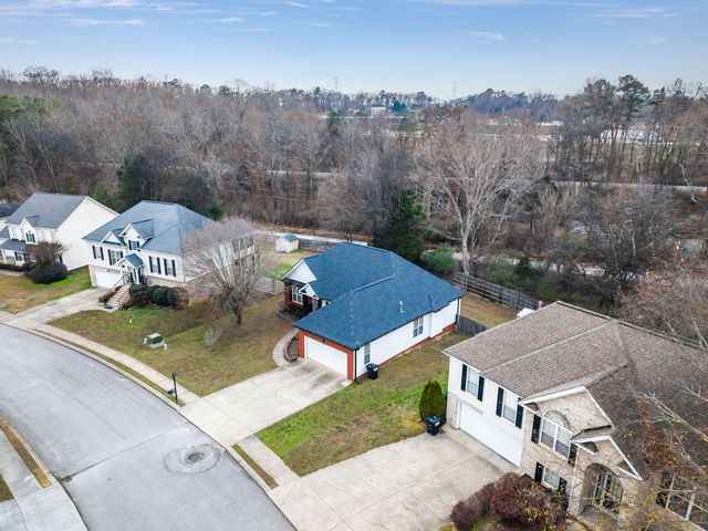 7999 Squirrel Wood Court, Ooltewah, TN 37363